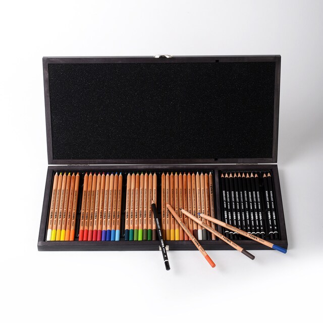 Imagen 0 de Maletín 49 unidades Rembrandt Polycolor + Art Design Lyra