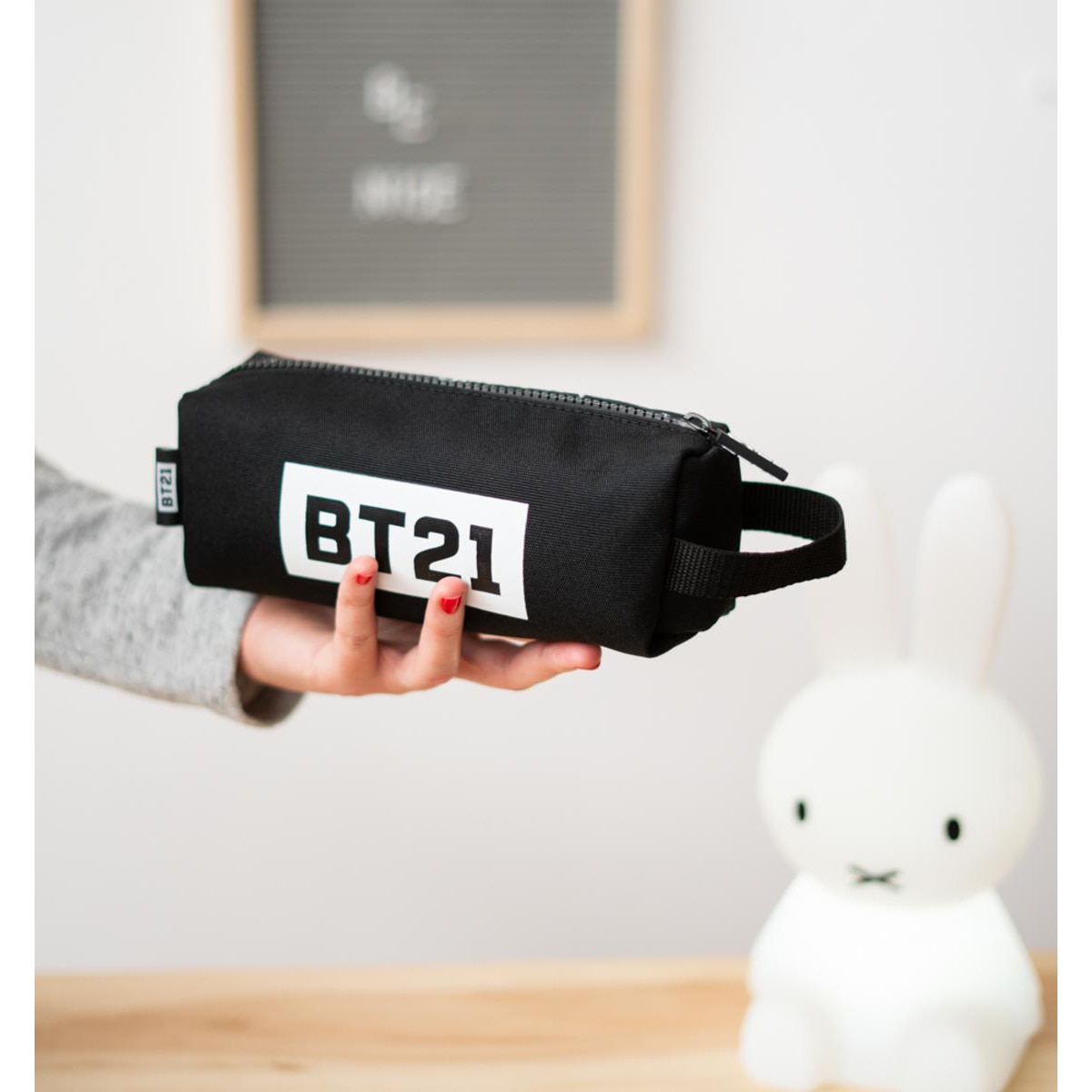 Estojo Retangular BT21 Cool Collection - Preto/Branco 11