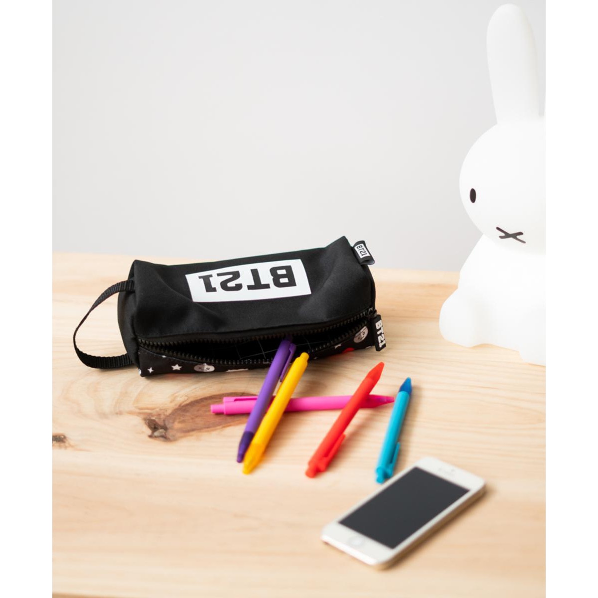 Estojo Retangular BT21 Cool Collection - Preto/Branco 10