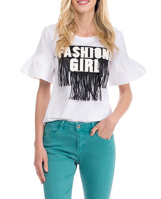 Imagen 0 de Camiseta gráfica con texto "Fashion girl" y flecos