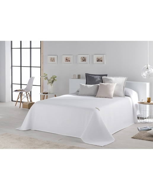 Imagen 0 de Colcha cubrecamas