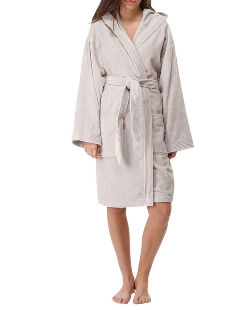 Imagen 0 de Albornoz con capucha