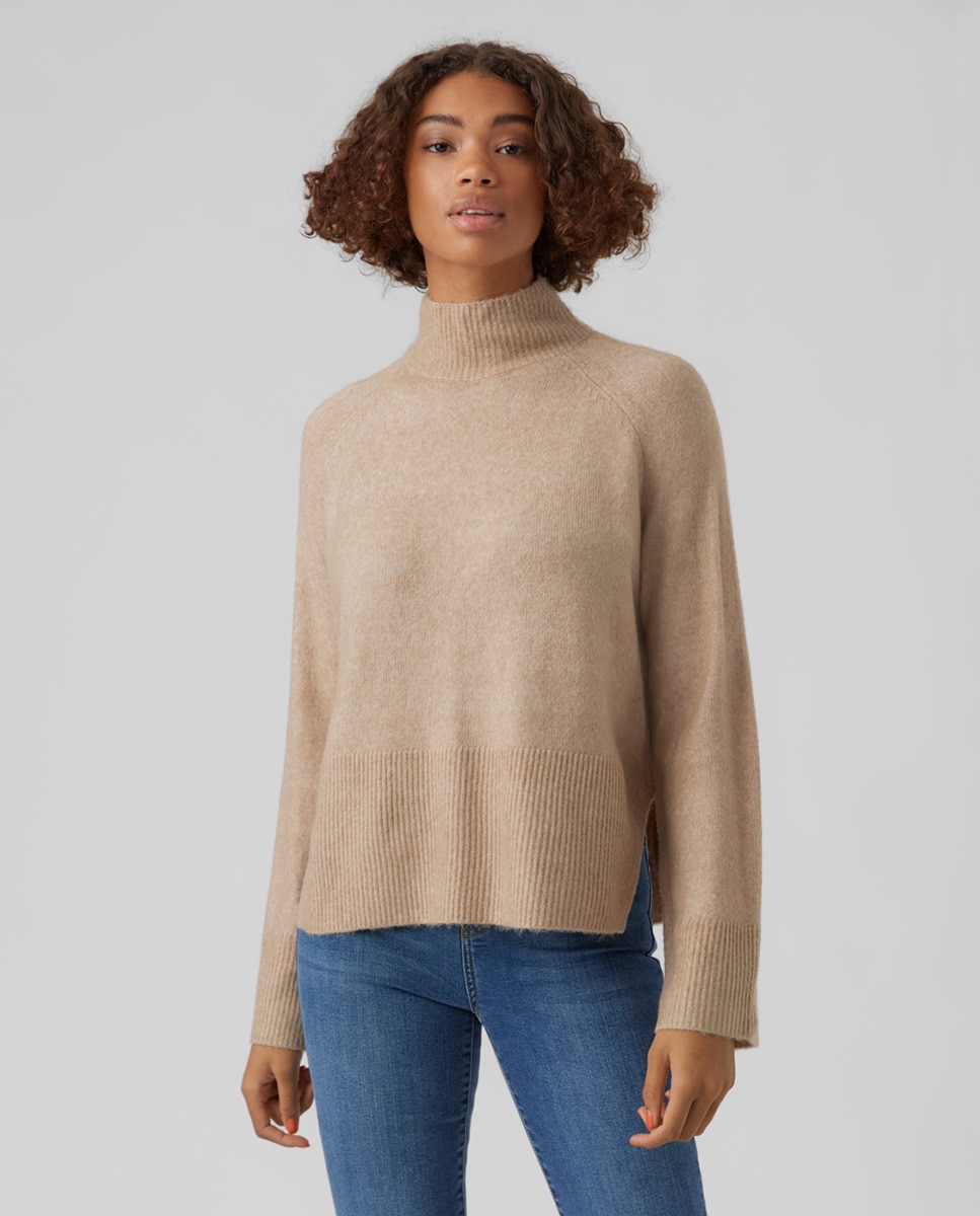 Pull à manches longues et col montant