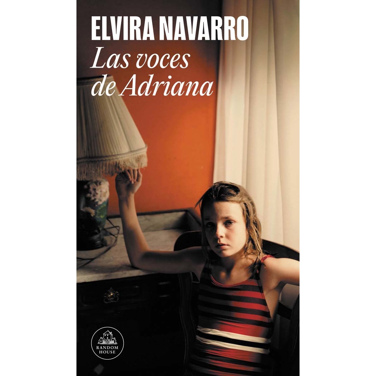 Imagen 0 de Las voces de Adriana  (Tapa blanda)