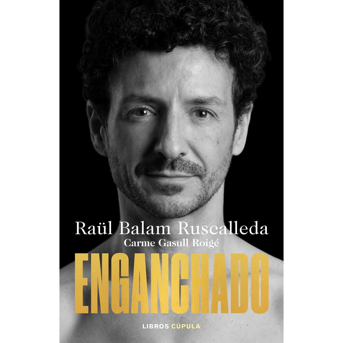 Enganchado (Capa mole com abas) 1