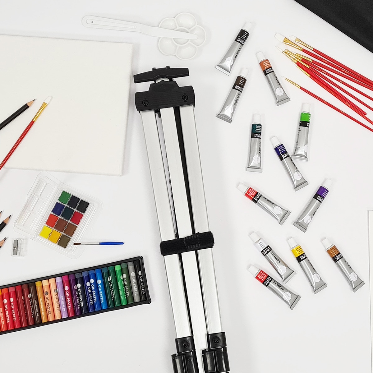 Set de Arte 155 piezas con caballete Simply Daler Rowney 3