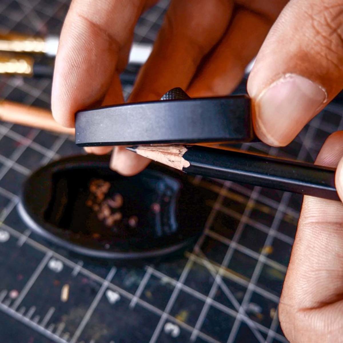 Apara-Lápis Høvel by Makers Cabinet Preto-7