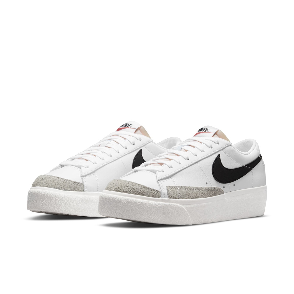 Sapatilhas casual Blazer Low Platform Branco / Preto-2