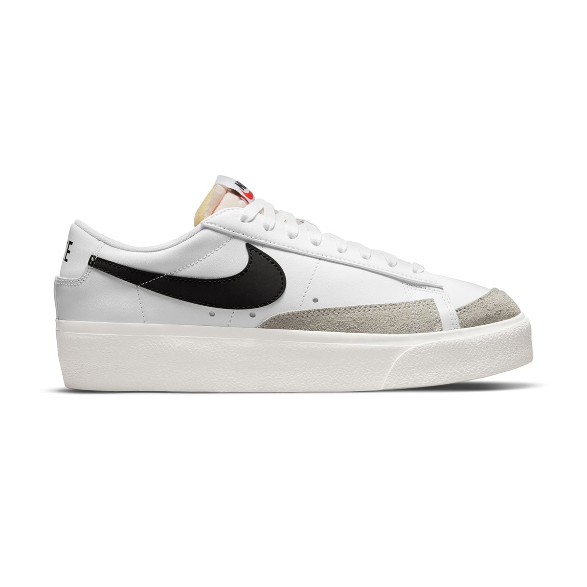 Sapatilhas casual Blazer Low Platform Branco / Preto-1
