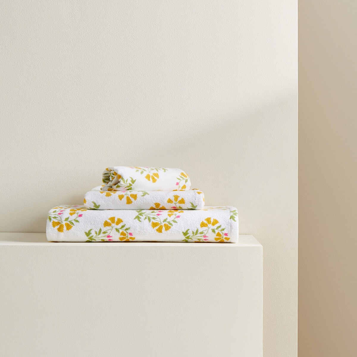 Serviette de bain 420 g/m2 Nelke Basics