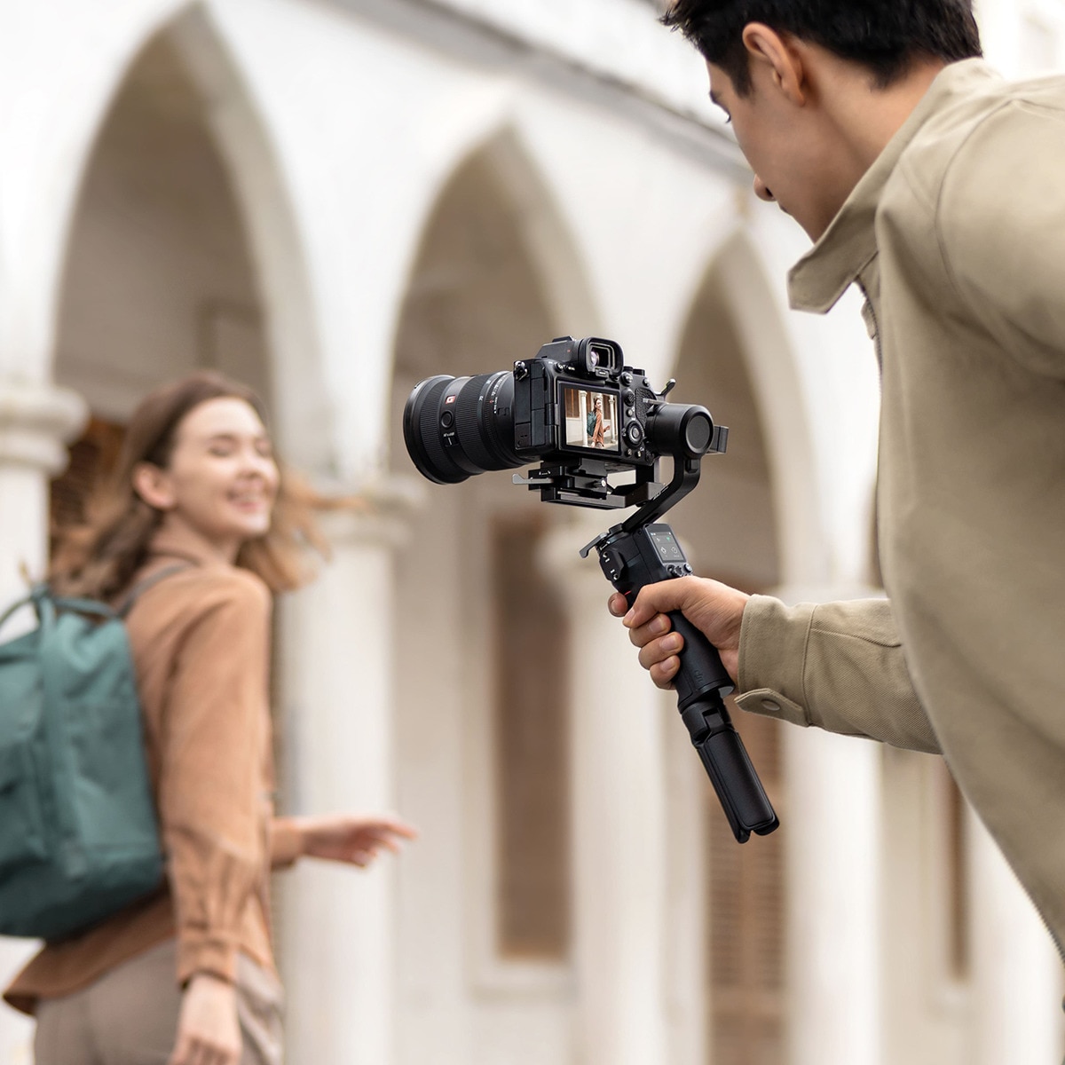 Estabilizador para cámaras DJI RS 3 Mini 9