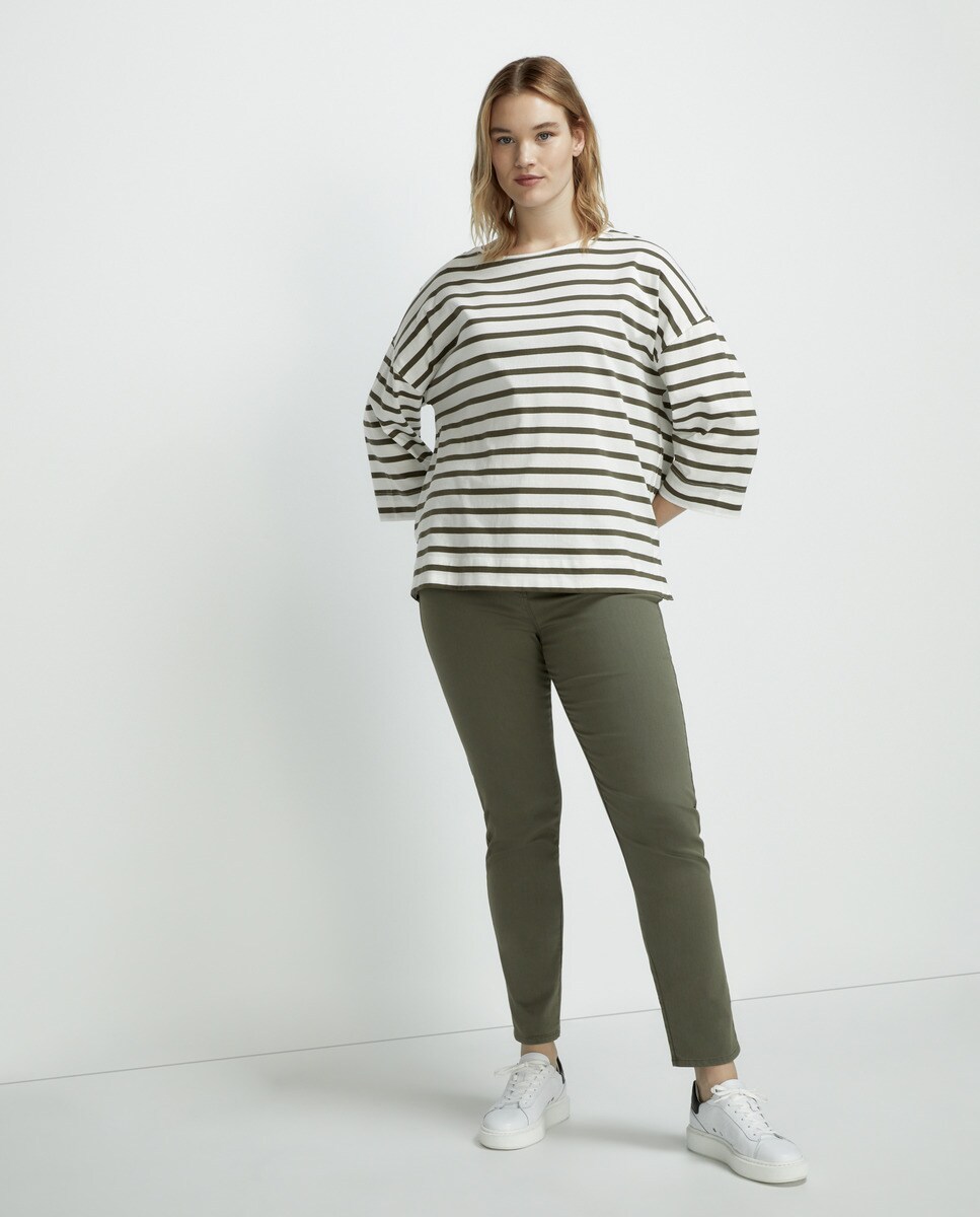 Jean ASHLEY semicigarette push up