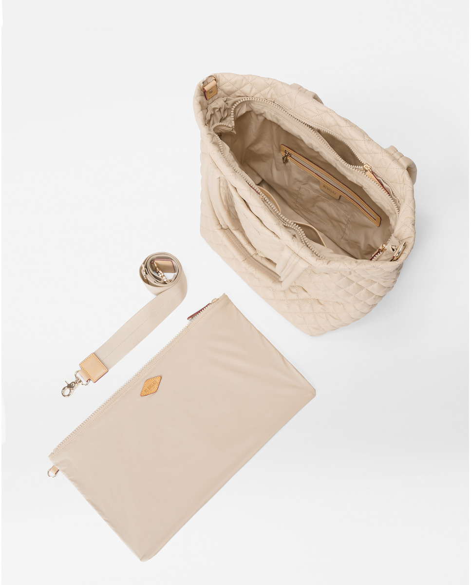 Mala Tipo Tote Grande de Nylon com Alça Adicional Bege-3