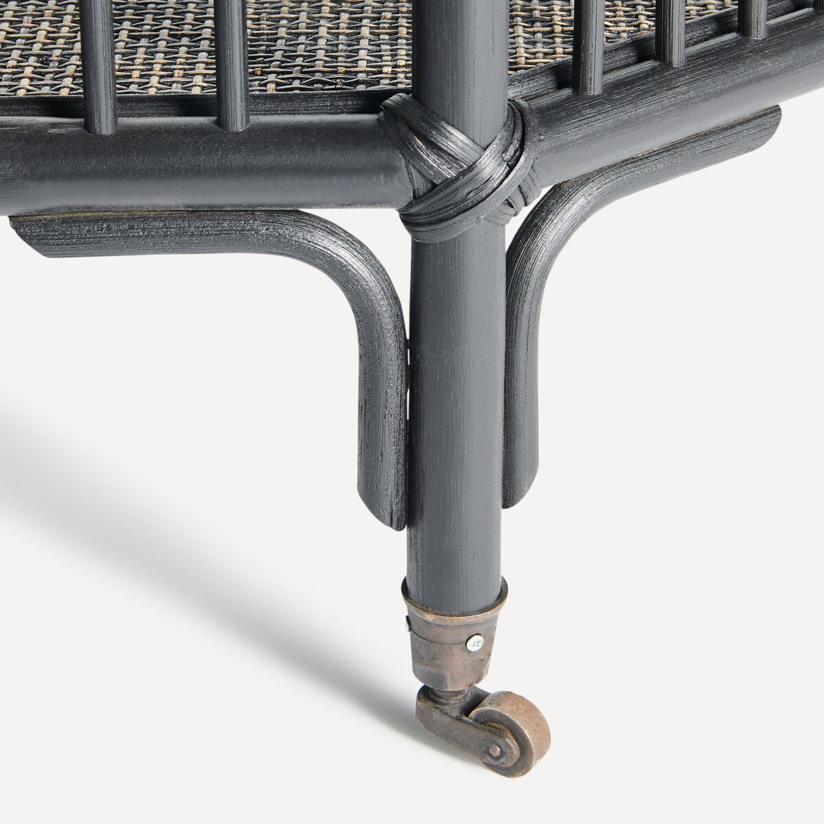 Carrinho de Rattan Tera Preto-6