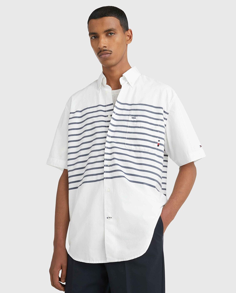 Chemise regular fit à manches courtes