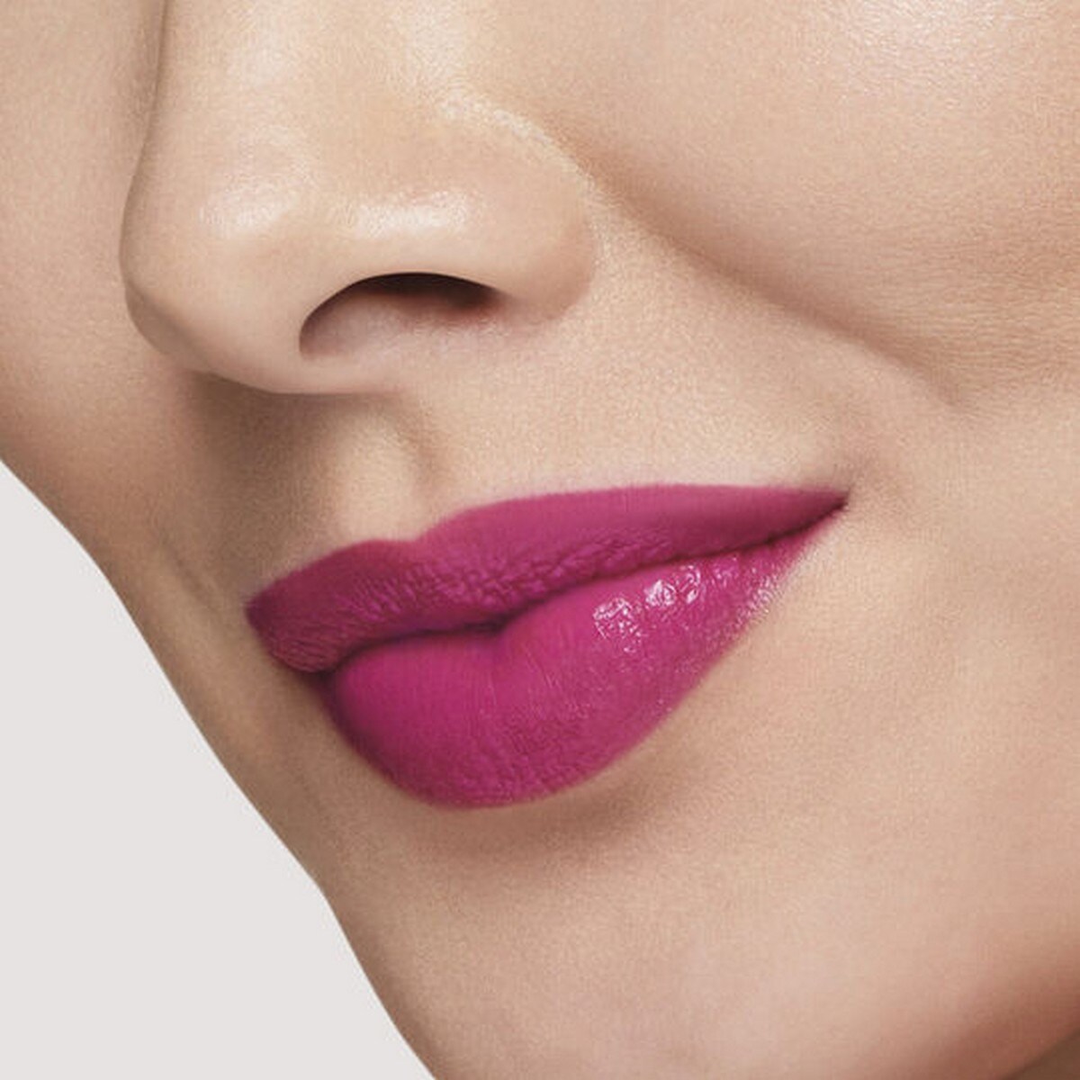 Batom TechnoSatin Gel Lipstick - 1,6 ml 422 - Fuchsia Flux-5