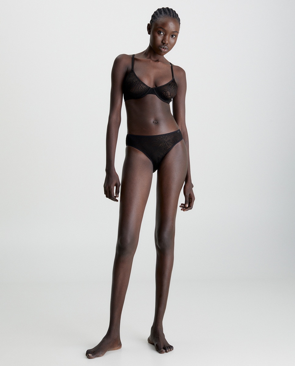 Cueca Clássica - Sheer Marq Lace Preto-5