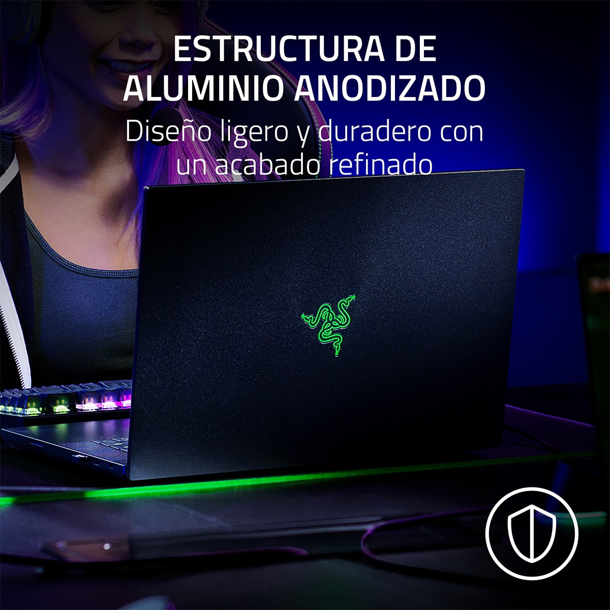 Portátil Gaming Razer BLADE 16, i9-13950HX, 32GB, 1TB SSD, GeForce RTX 4090 16GB, 16", W11 Negro-11