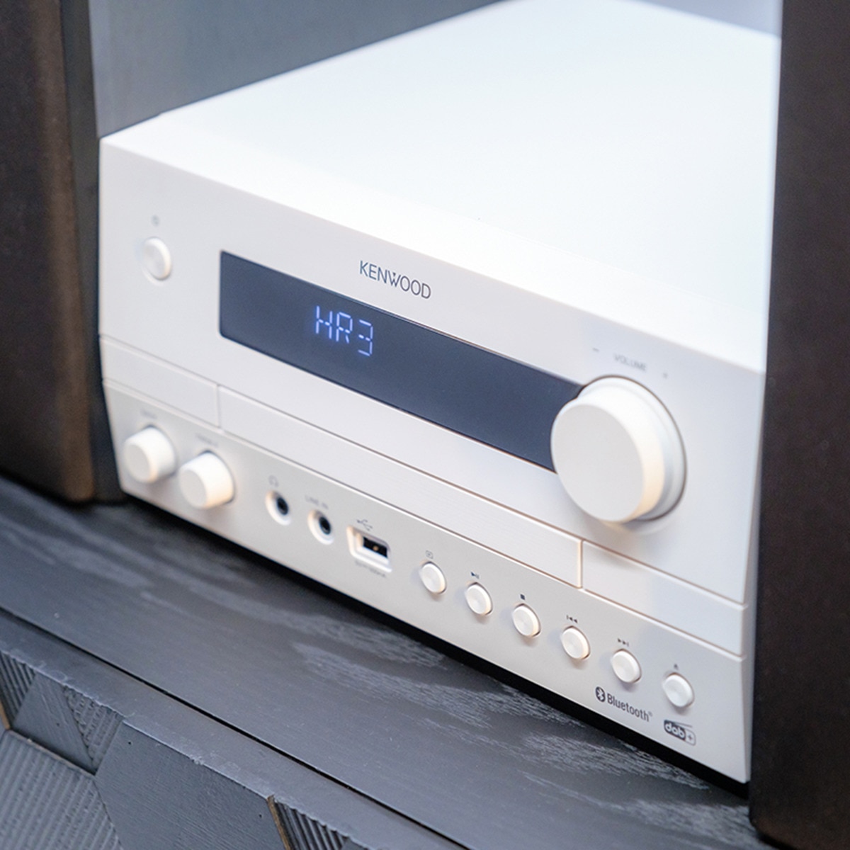 Microcadena Kenwood M-822DAB con CD, USB, DAB+ y Bluetooth Audio Streaming Blanco-5