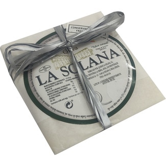 queso curado de oveja en aceite elaborado con leche cruda cuña 260 g - La Solana