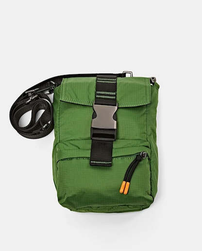 Imagen 0 de Bandolera de hombre cuadros