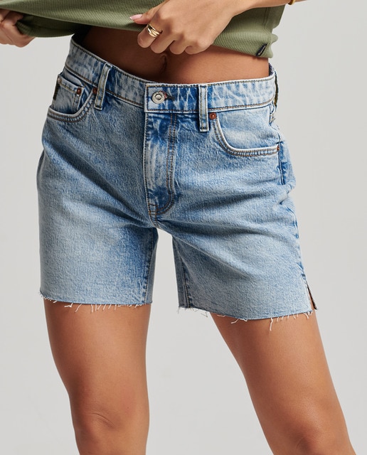 Imagen 0 de Pantalón de mujer corto recortado de talle medio