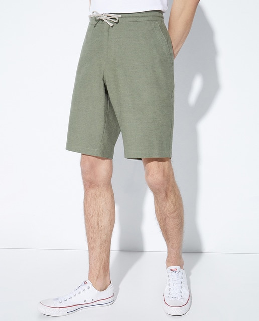 Imagen 0 de Bermuda tipo chino de hombre