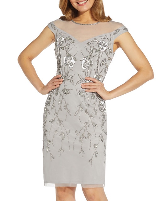 Imagen 0 de Vestido corto cuentas