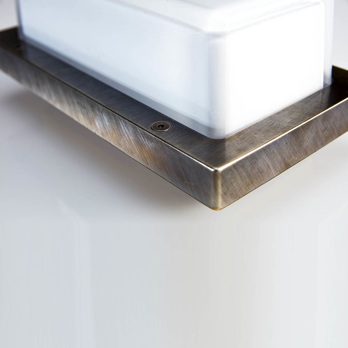 Aplique de exterior com moldura lateral Ice Cubic Moretti Latão-5