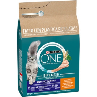 Sterilcat Hairball pienso para gatos adultos esterilizados con pollo y cereales integrales bolsa 2,8 kg - Purina One