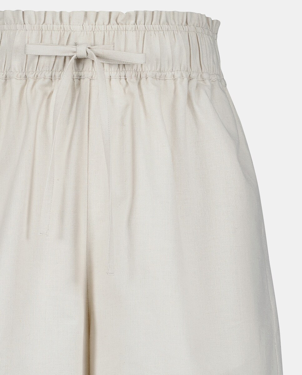 Short mujer con lino Arena-5