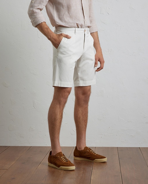 Imagen 0 de Bermudas chino básico de hombre