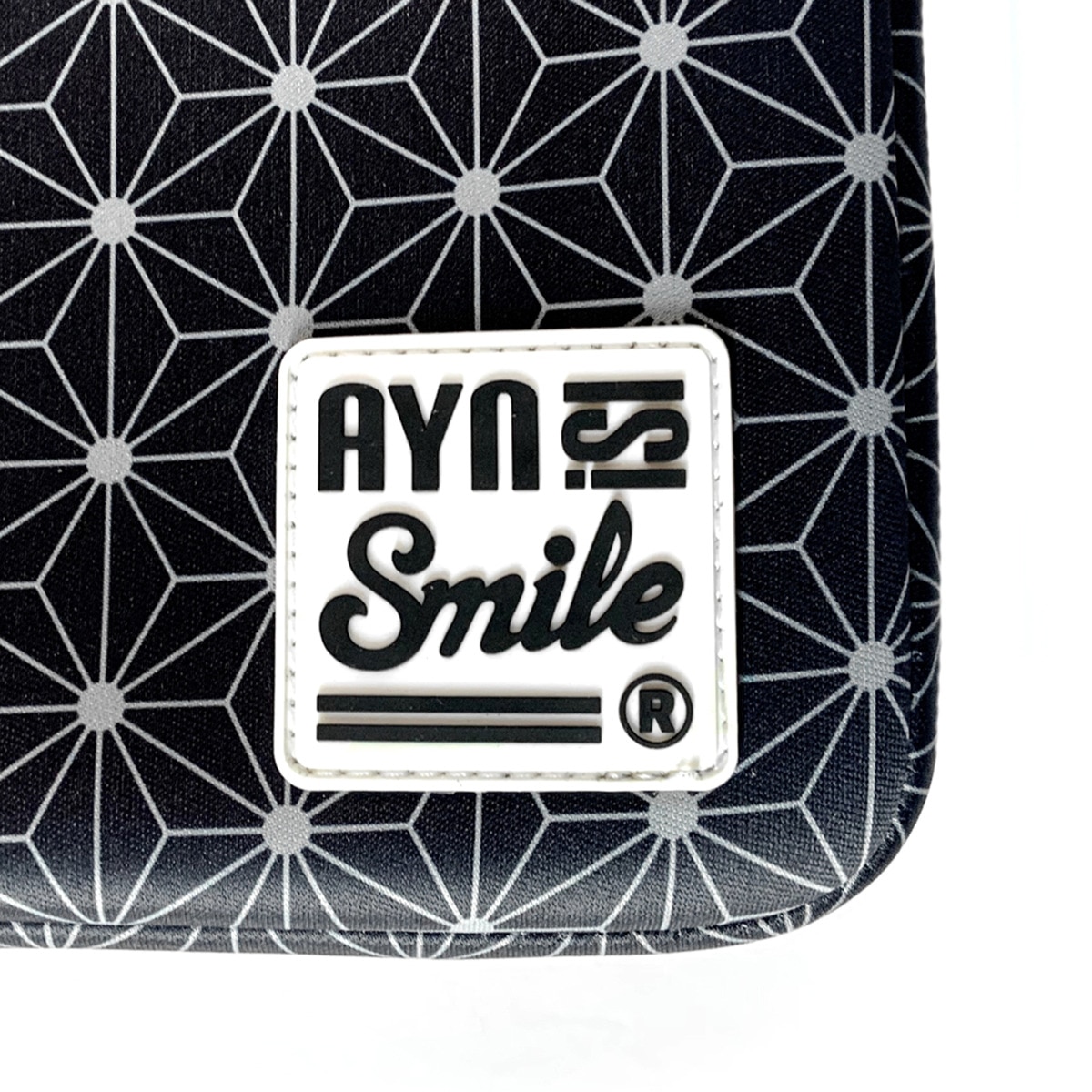 Funda Sleeve de neopreno Smile Neo Nipon negro para portátiles hasta 13,3" Negro-3