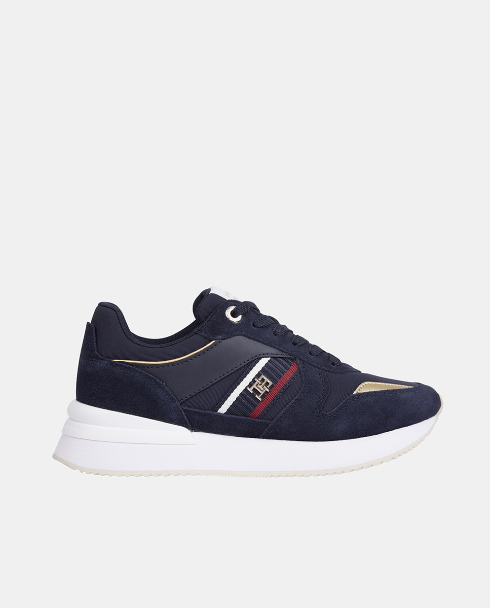 Chaussures style running basses avec logo et semelle épaisse