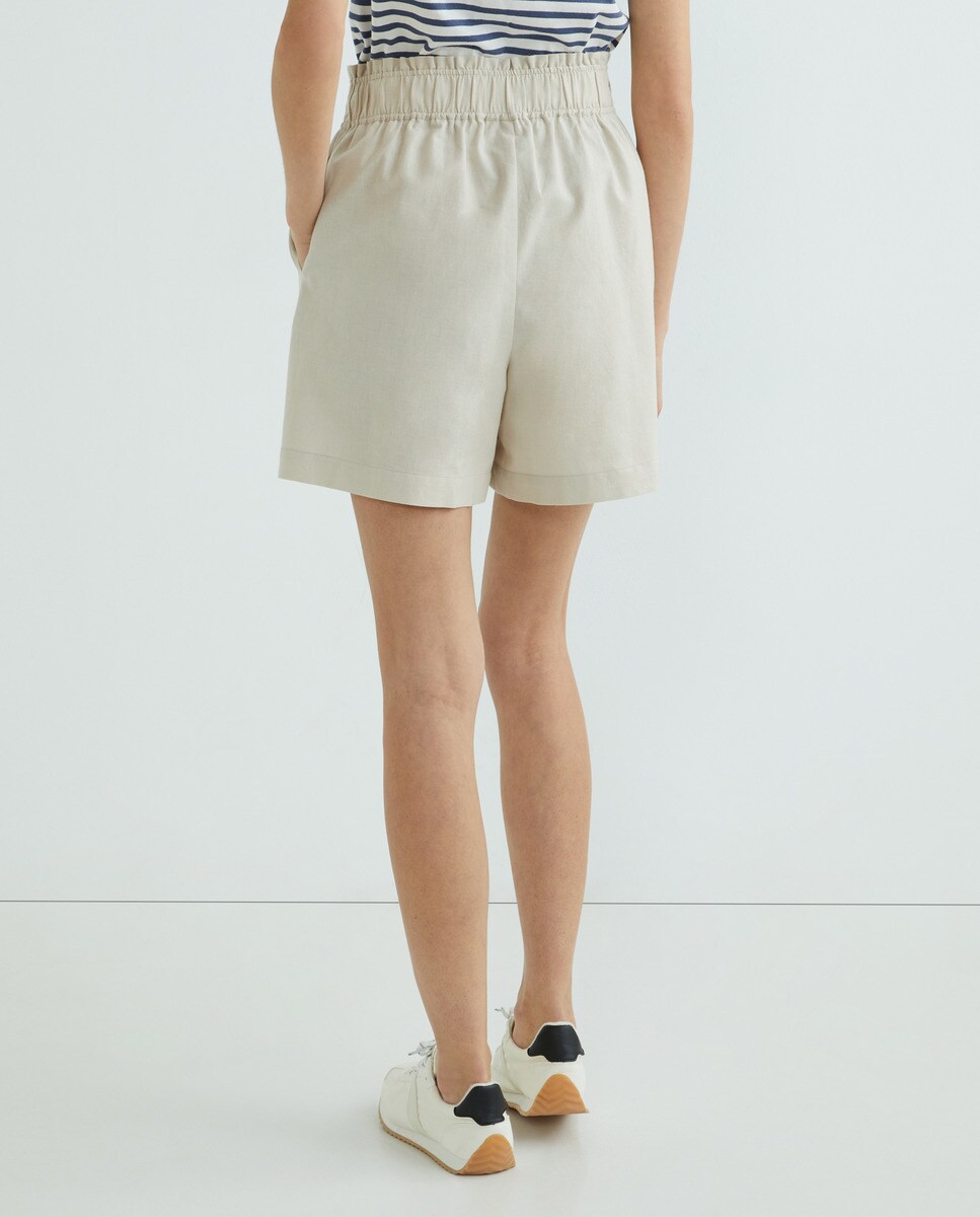 Short mujer con lino Arena-3