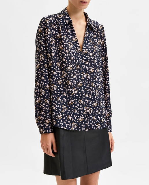 Imagen 0 de Camisa de mujer manga larga escote en pico