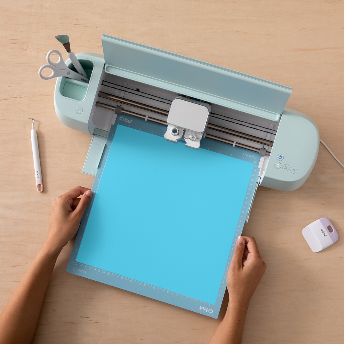 Vinilo Cricut permanente con cambio de color por frío 12x24 Azul-5