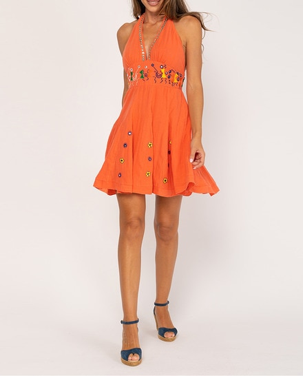 Vestido corto liso bordado