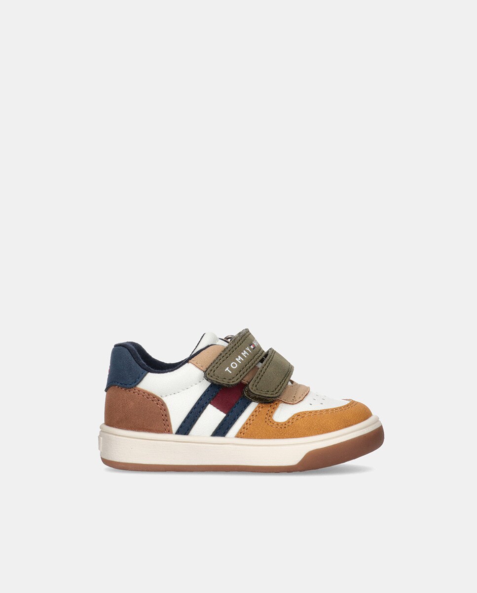 Chaussures basses style baskets à double bride autoagrippante