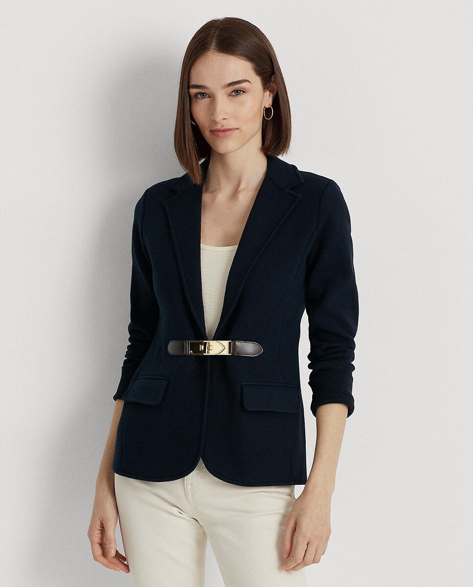 Blazer avec poches fermé devant