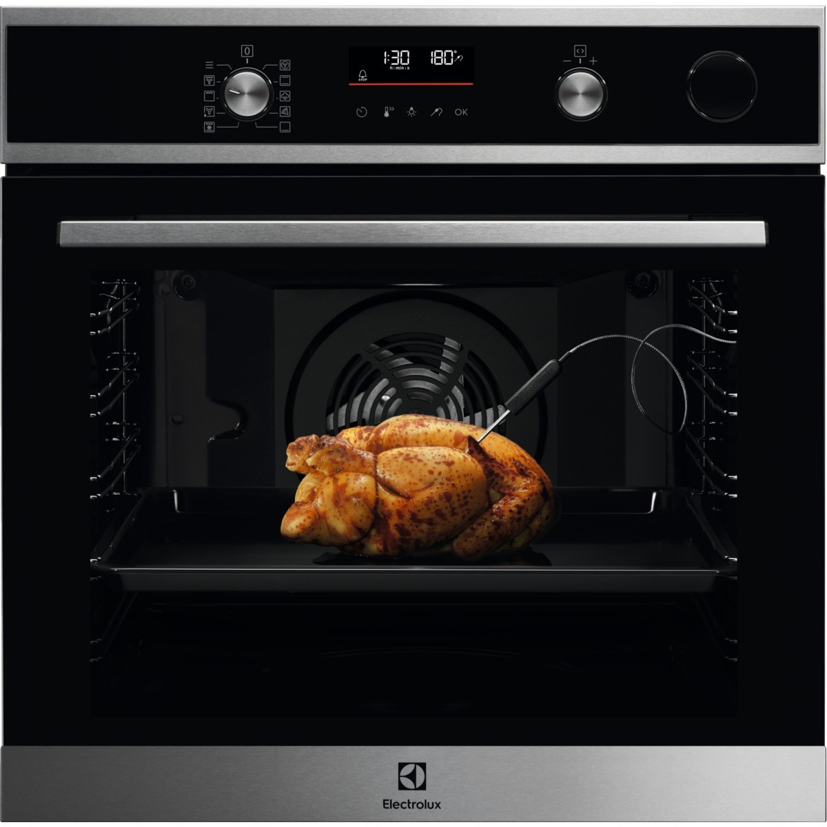 Imagem 0 de Forno a Vapor Electrolux COP846X1 Série 700 SteamCrisp com Limpeza Pirolítica de 72 Litros - Preto e Inox