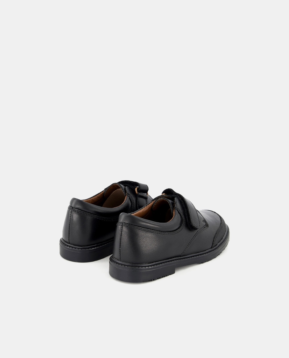 Zapato de piel con refuerzo y velcro Negro-3