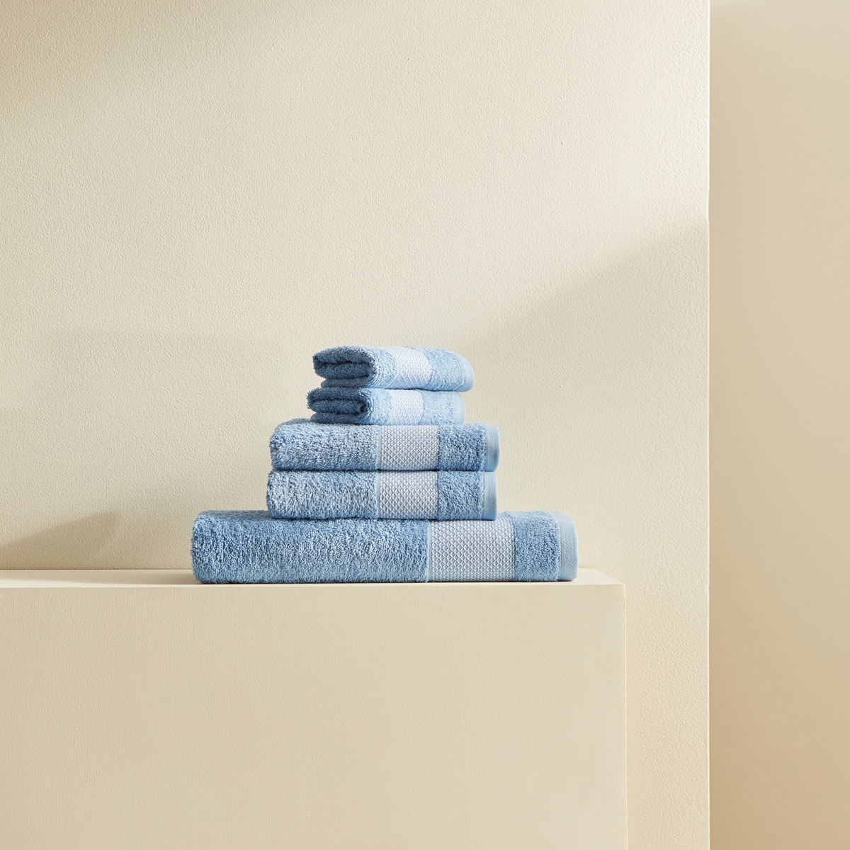 Lot de 5 serviettes de toilette 450 g/m2 Paloma N