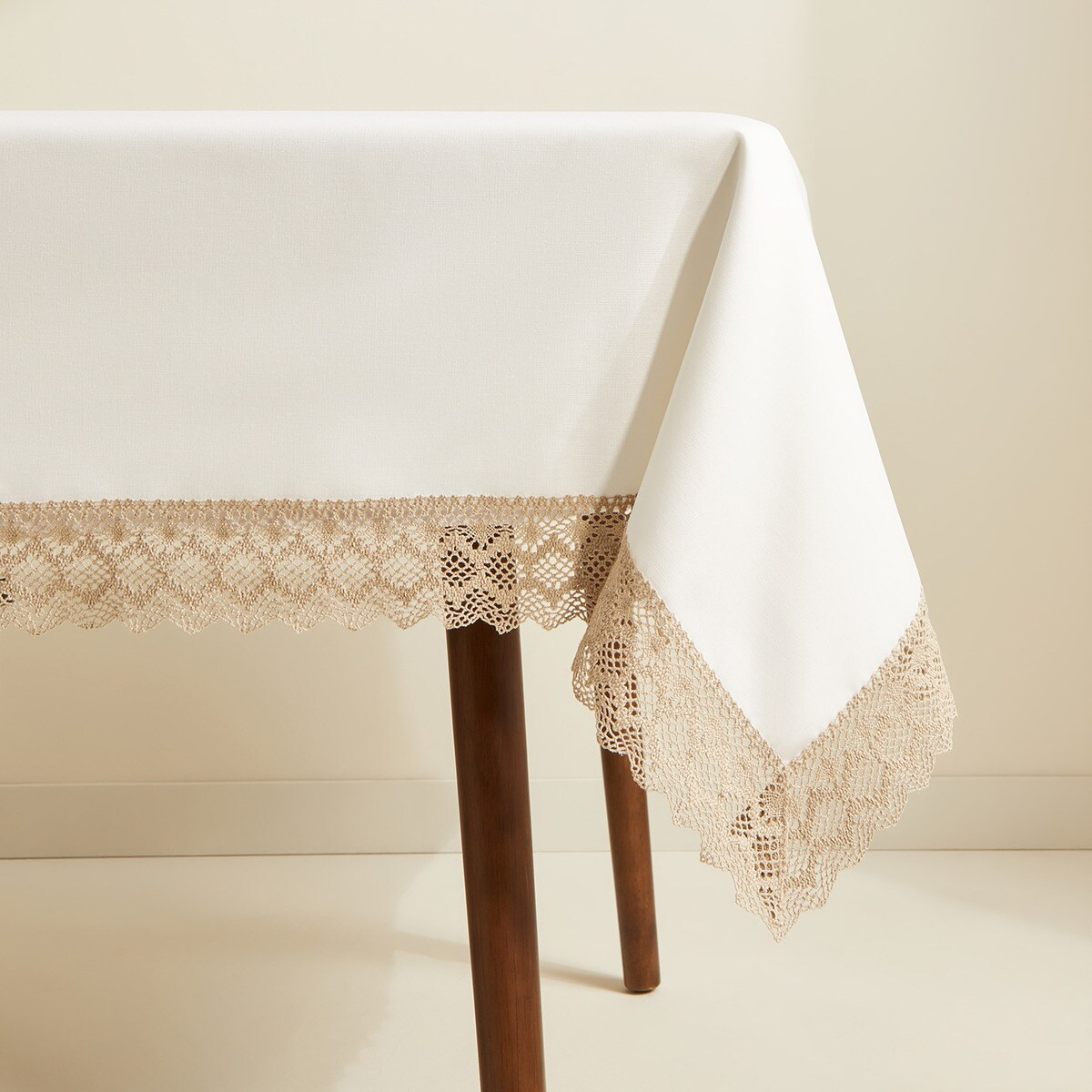 Toalha de mesa antimanchas resinada Wendy Cru-3