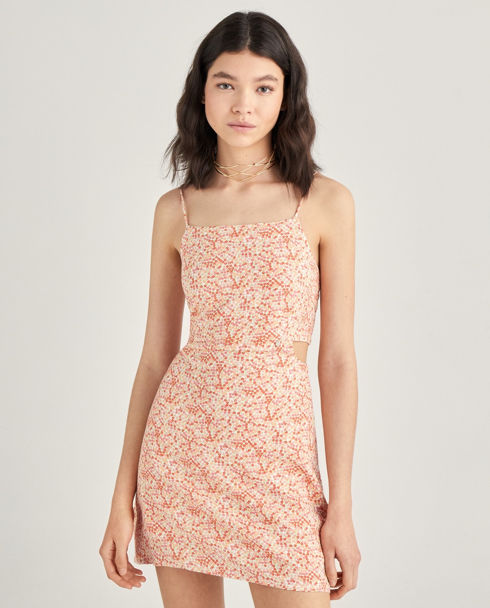 Robe courte à bretelles