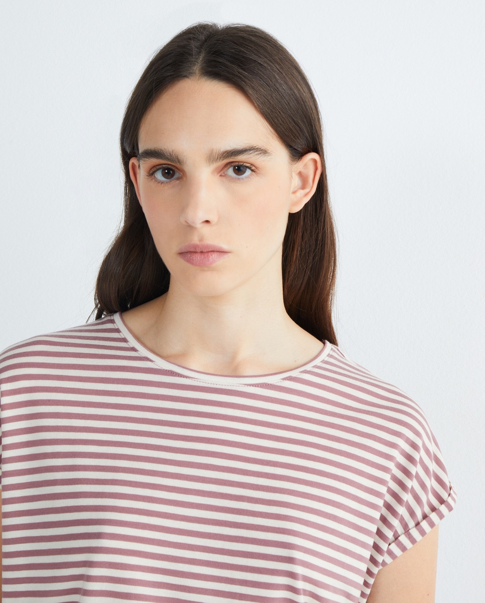 Tshirt coupe droite à manches courtes