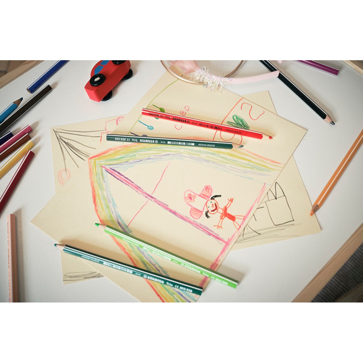 Pack escolar XL con 300 lápices de triangular Trio thick STABILO multicolor Multicolor-6