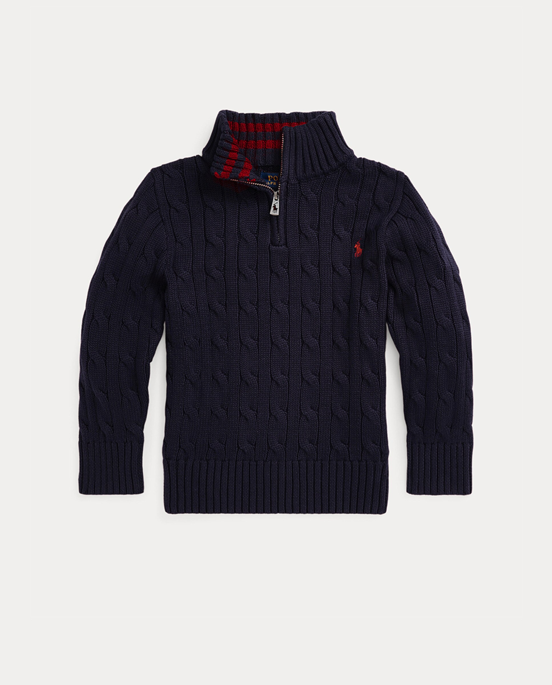 Pull en maille torsadée