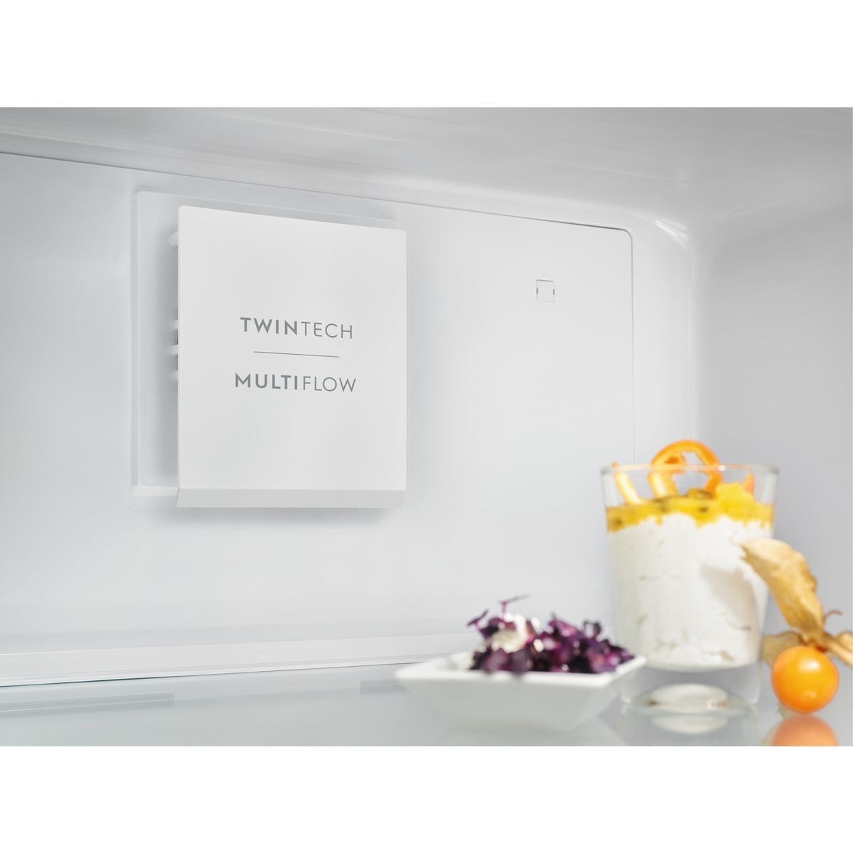Frigorífico combi Electrolux Total No Frost - LNT6ME36U Inox-7