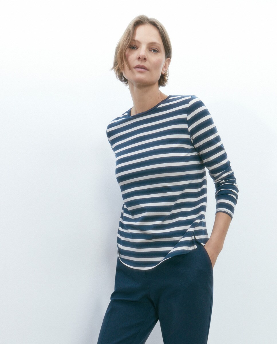 Tshirt manches longues à motif